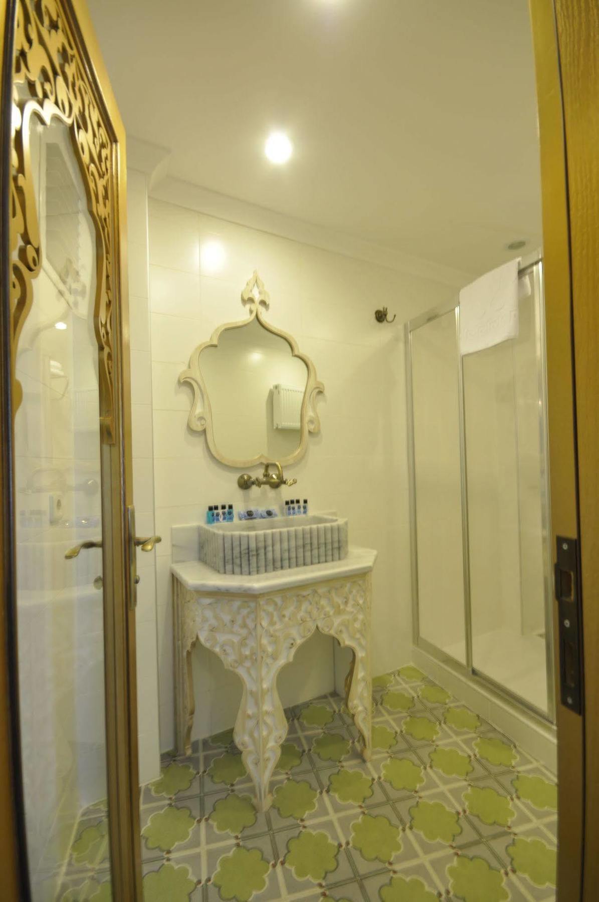 Kervan Hotel Istanbul Luaran gambar